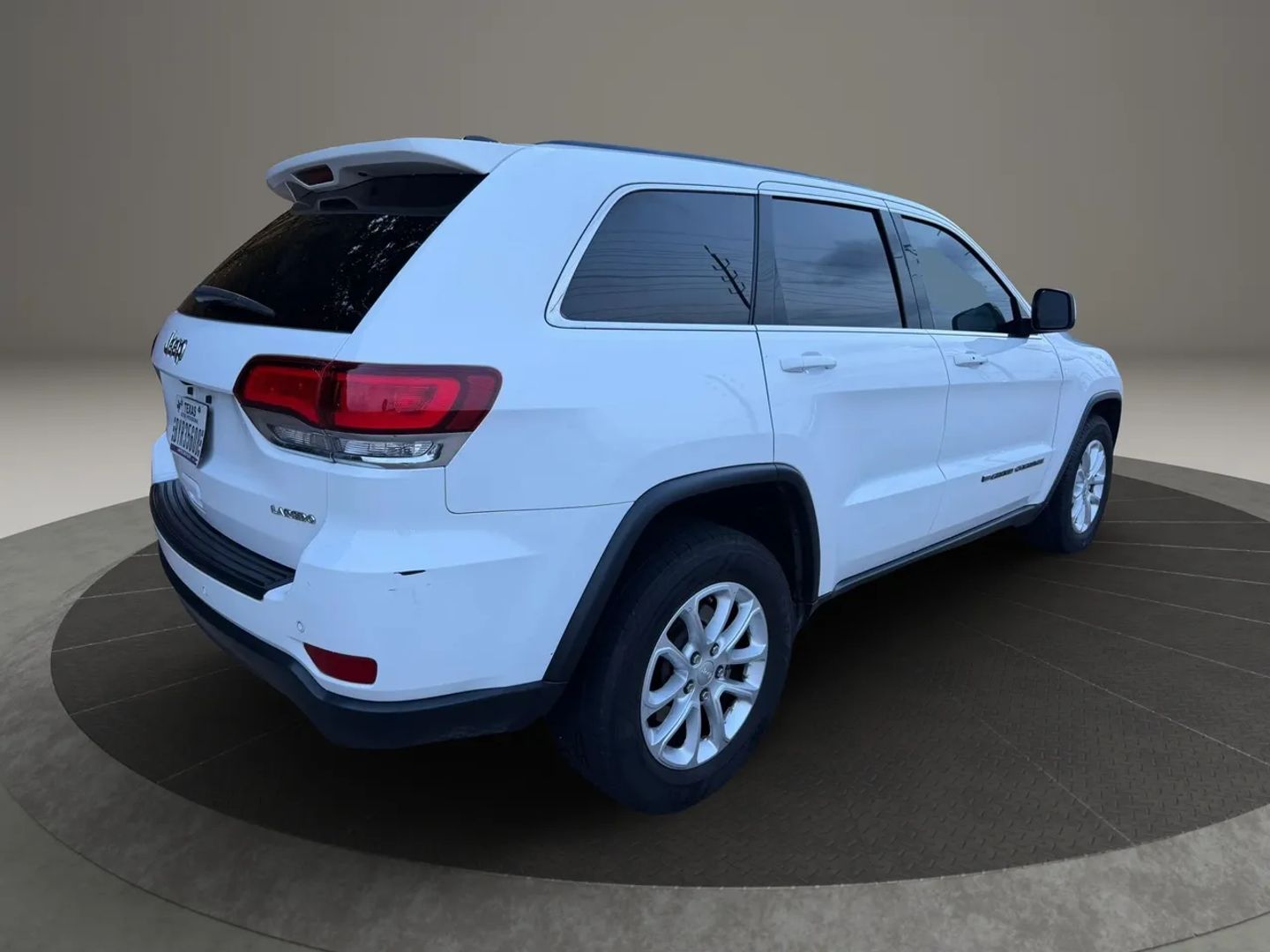 Photo 10 of 2022 Jeep Grand Cherokee Laredo, for sale in Katy, TX