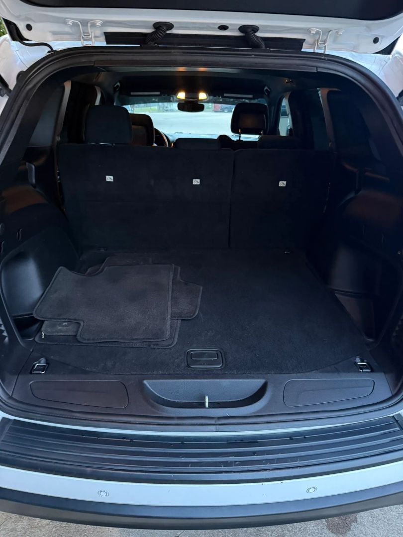 Photo 18 of 2022 Jeep Grand Cherokee Laredo, for sale in Katy, TX