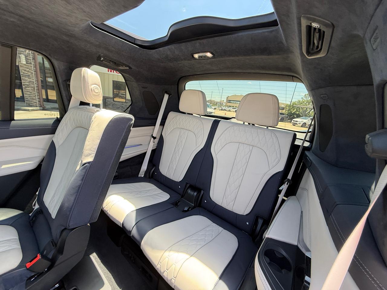 Photo 26 of 2019 BMW X7 Xdrive40i for sale in Houston, TX