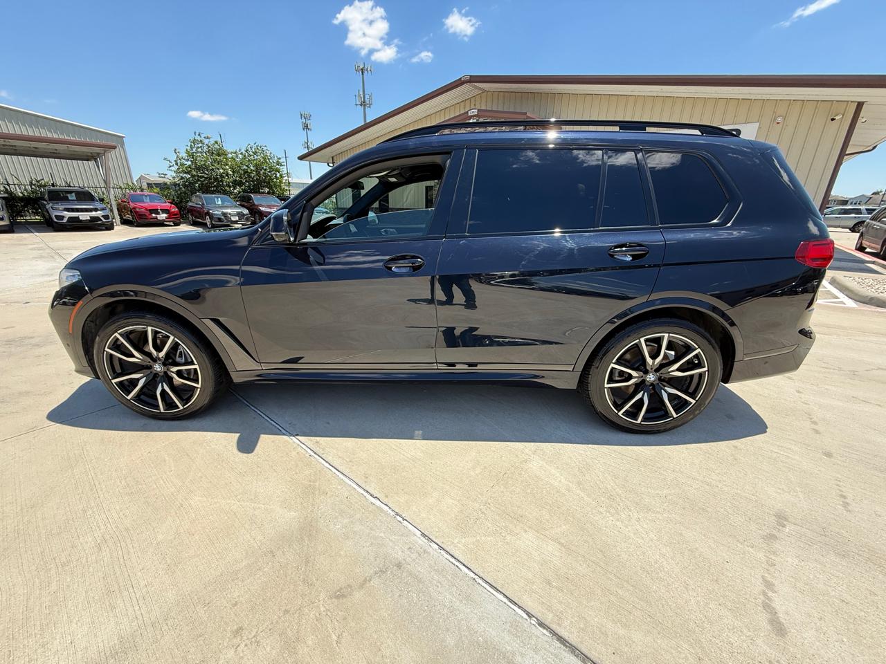 Photo 5 of 2019 BMW X7 Xdrive40i for sale in Houston, TX