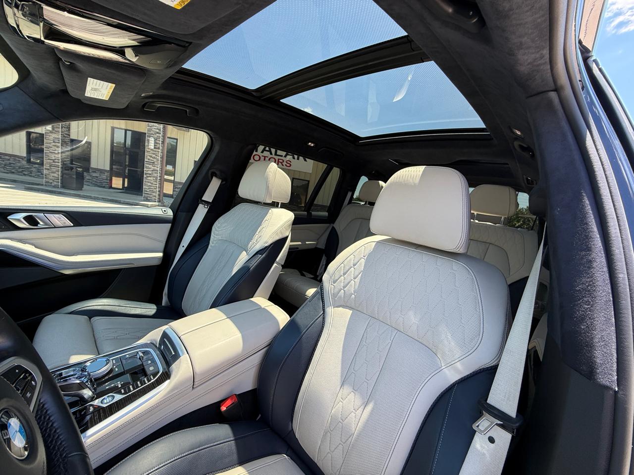 Photo 21 of 2019 BMW X7 Xdrive40i for sale in Houston, TX