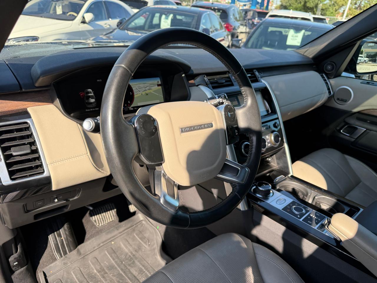 Photo 8 of 2019 Land Rover Discovery HSE Td6 for sale in Houston, TX