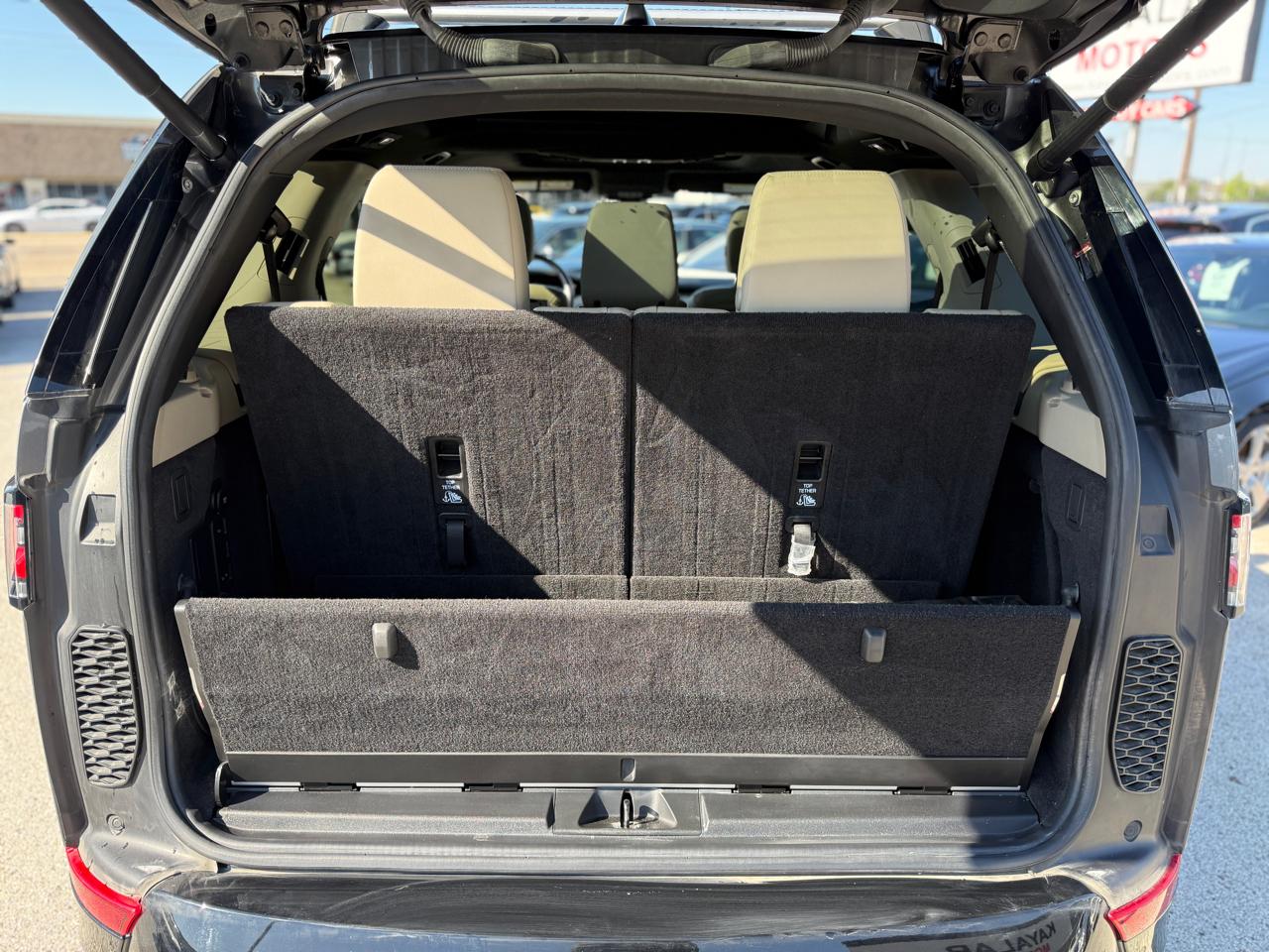 Photo 15 of 2019 Land Rover Discovery HSE Td6 for sale in Houston, TX