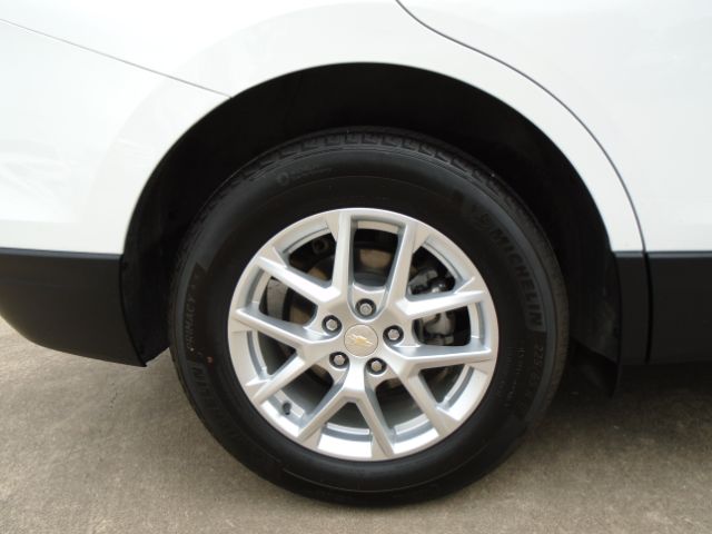 Photo 13 of 2022 Chevrolet Equinox for sale in Houston, TX