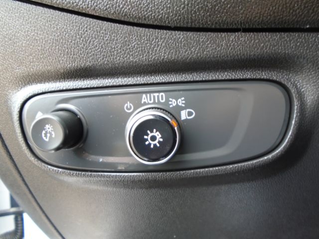 Photo 25 of 2022 Chevrolet Equinox for sale in Houston, TX