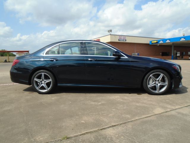 Photo 4 of 2017 Mercedes-Benz E-Class for sale in Houston, TX