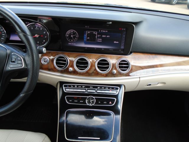 Photo 14 of 2017 Mercedes-Benz E-Class for sale in Houston, TX