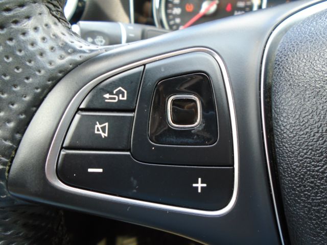 Photo 20 of 2017 Mercedes-Benz E-Class for sale in Houston, TX