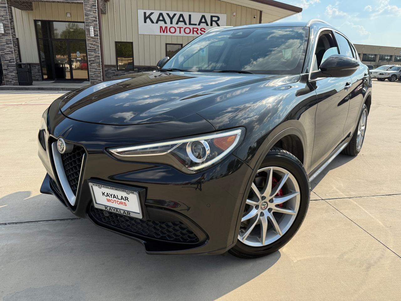 Photo 2 of 2018 Alfa Romeo Stelvio Ti for sale in Houston, TX