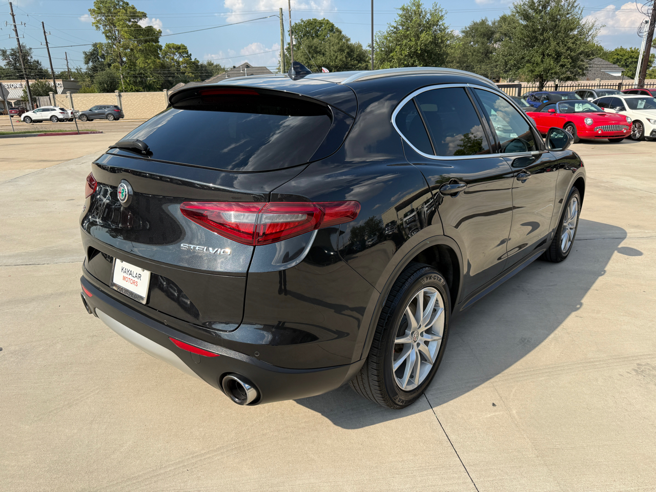 Photo 6 of 2018 Alfa Romeo Stelvio Ti for sale in Houston, TX