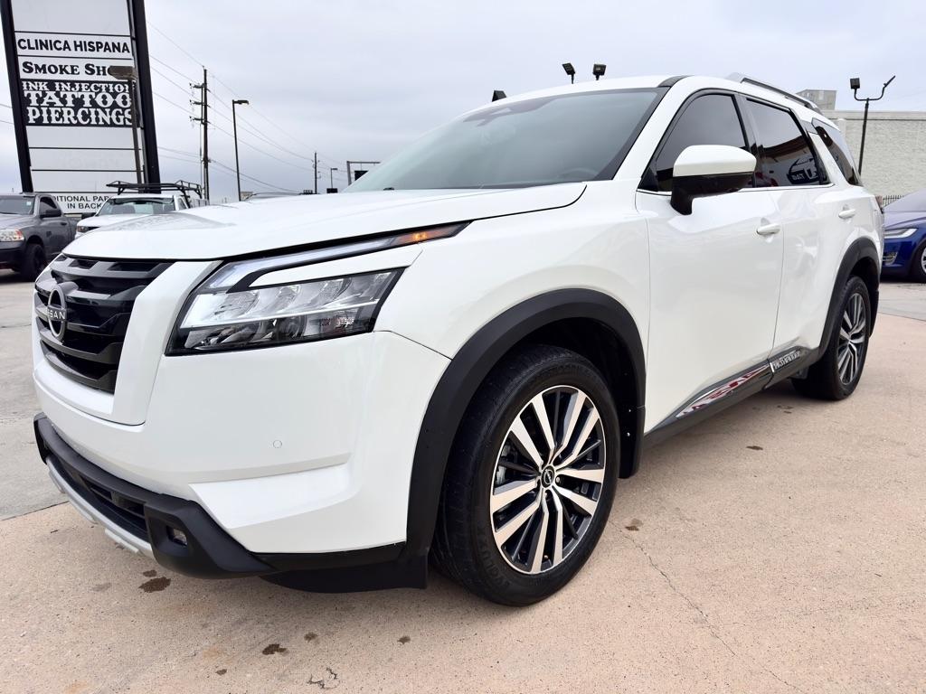 Photo 7 of 2022 Nissan Pathfinder Platinum for sale in Spring, TX