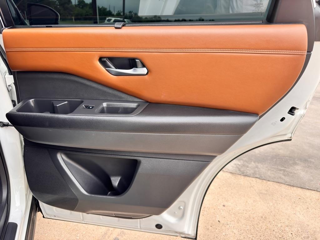 Photo 20 of 2022 Nissan Pathfinder Platinum for sale in Spring, TX
