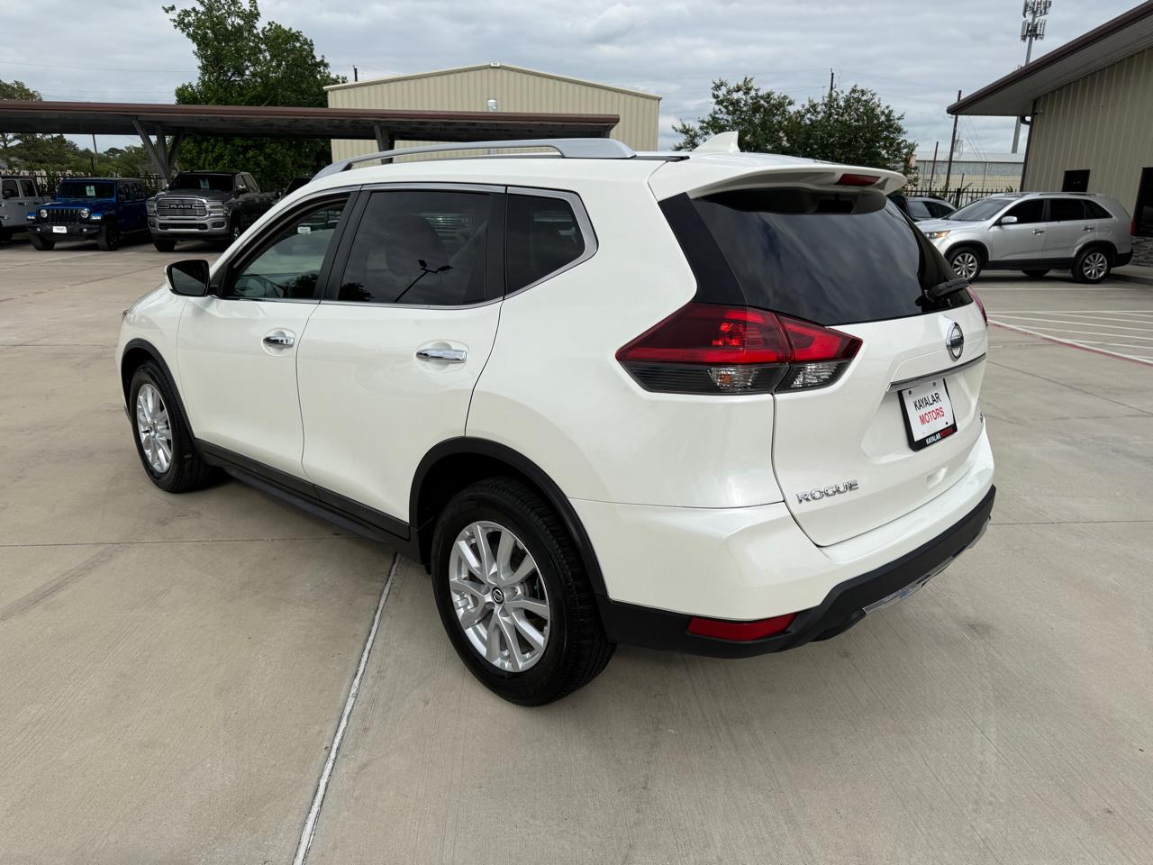 Photo 8 of 2018 Nissan Rogue Wagon for sale in Houston, TX