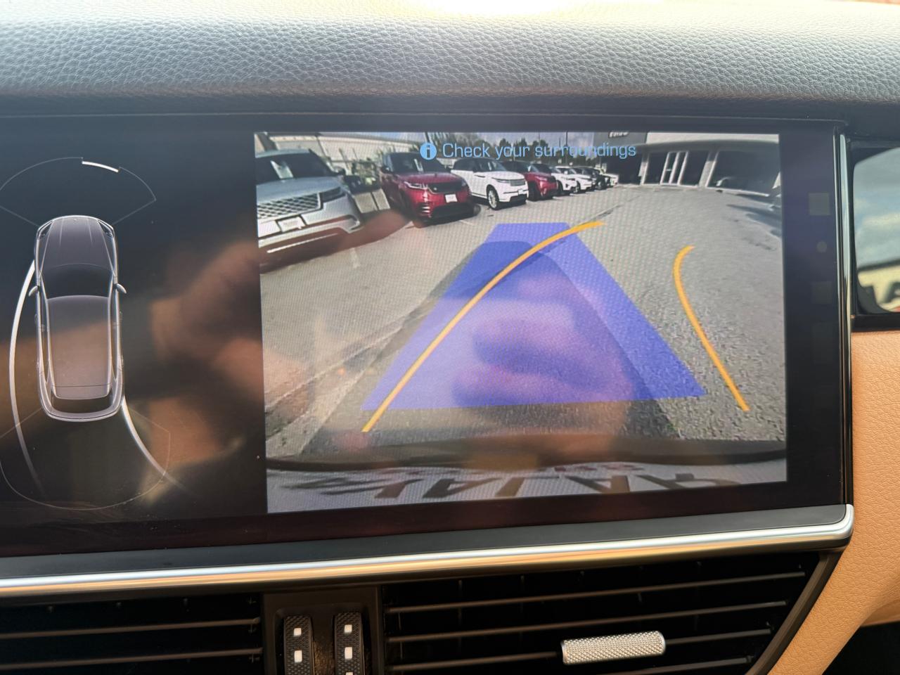 Photo 32 of 2019 Porsche Cayenne Type for sale in Houston, TX