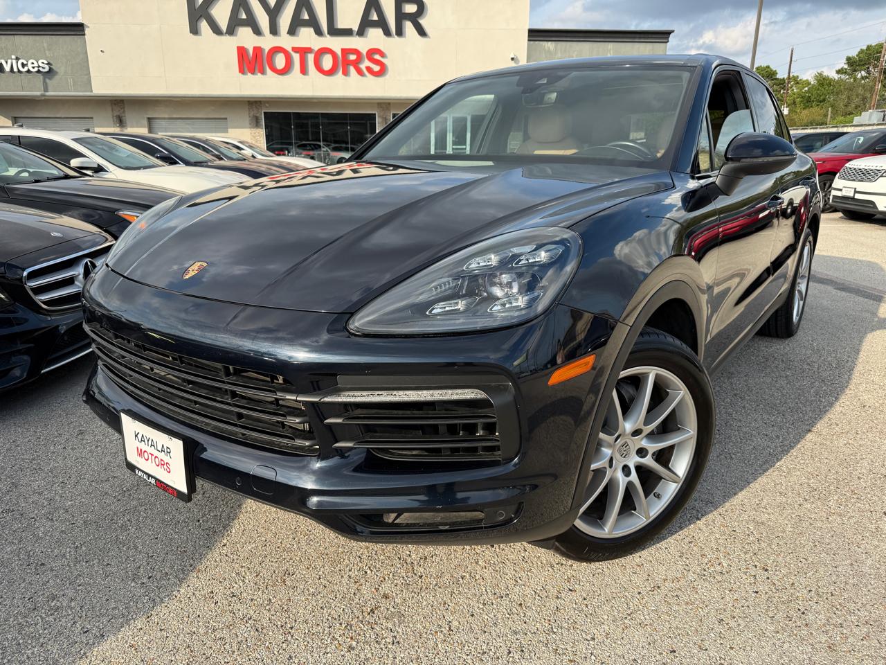 Photo 3 of 2019 Porsche Cayenne Type for sale in Houston, TX