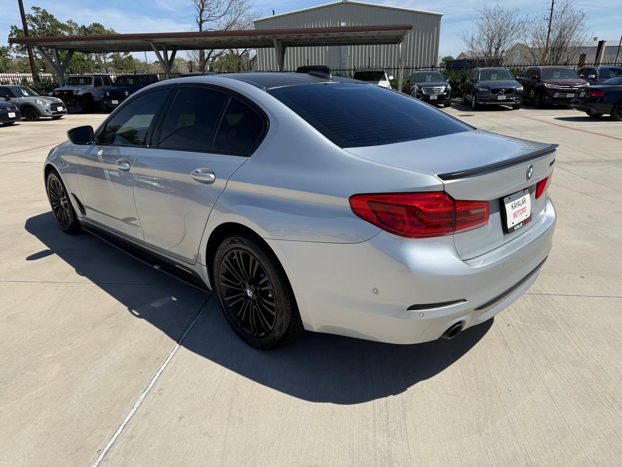 Photo 4 of 2020 BMW 530i 5-series for sale in Houston, TX