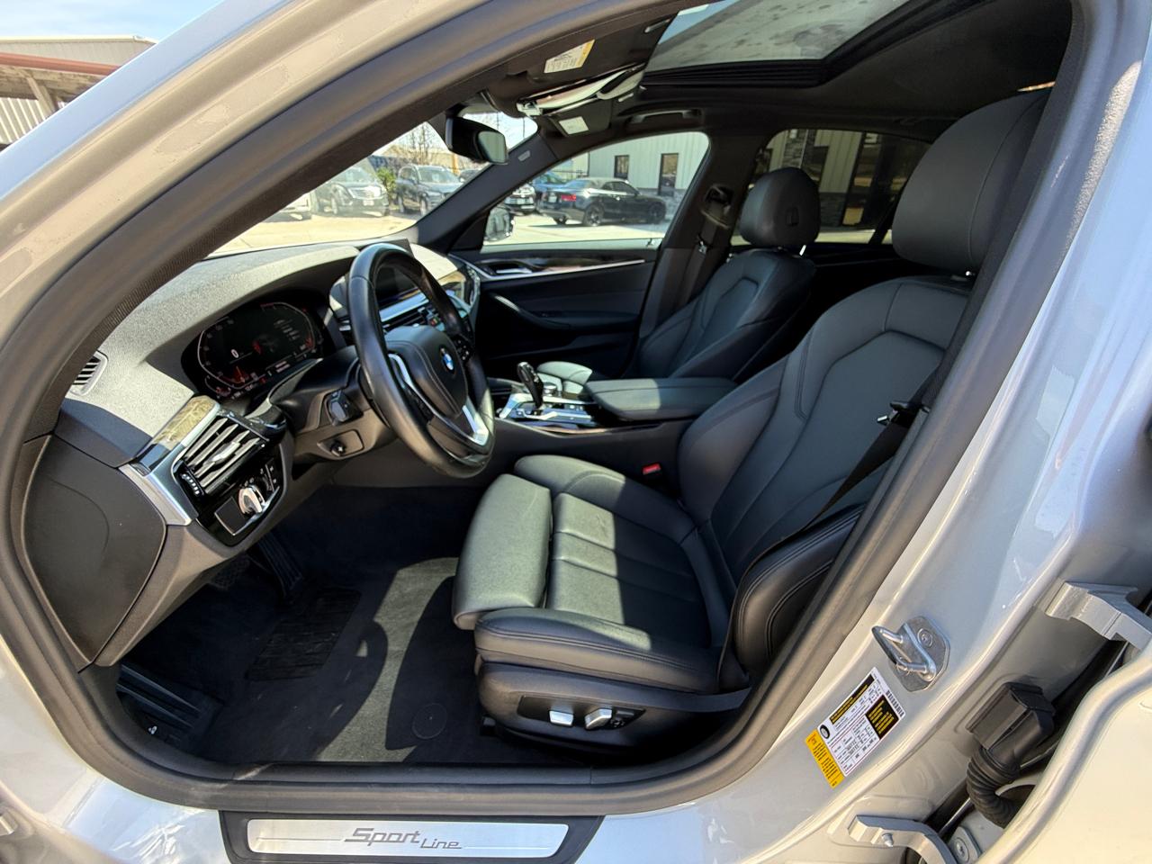 Photo 8 of 2020 BMW 530i 5-series for sale in Houston, TX