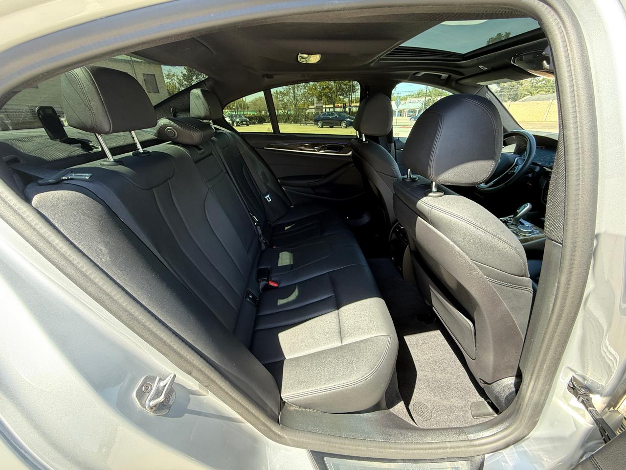 Photo 12 of 2020 BMW 530i 5-series for sale in Houston, TX