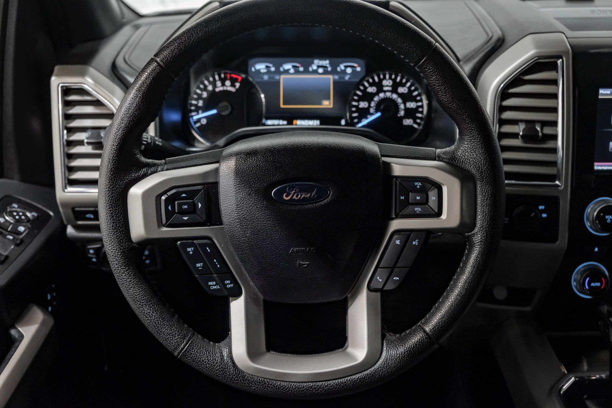 Photo 21 of 2015 Ford F-150 Lariat for sale in Katy, TX