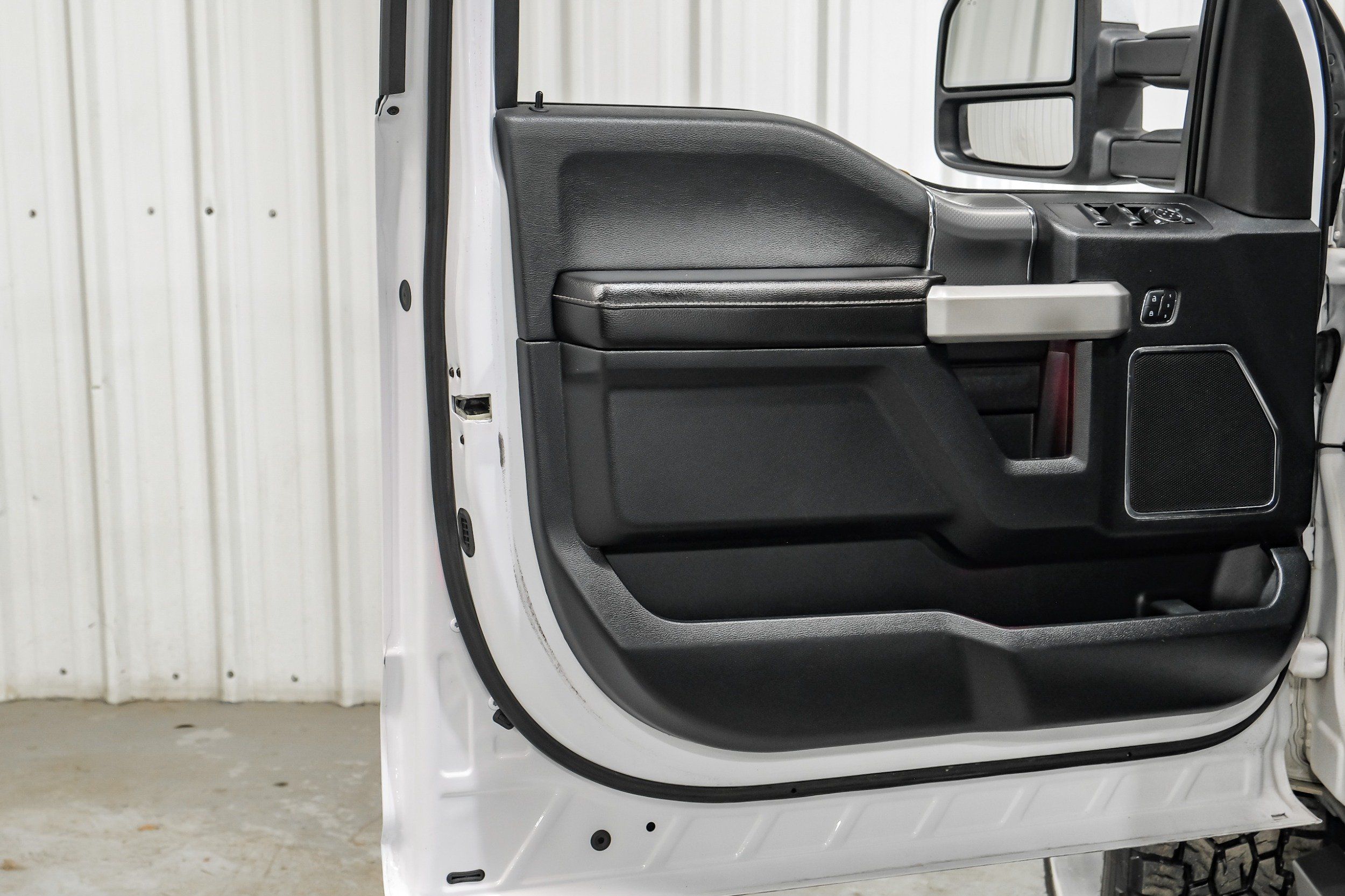 Photo 55 of 2015 Ford F-150 Lariat for sale in Katy, TX