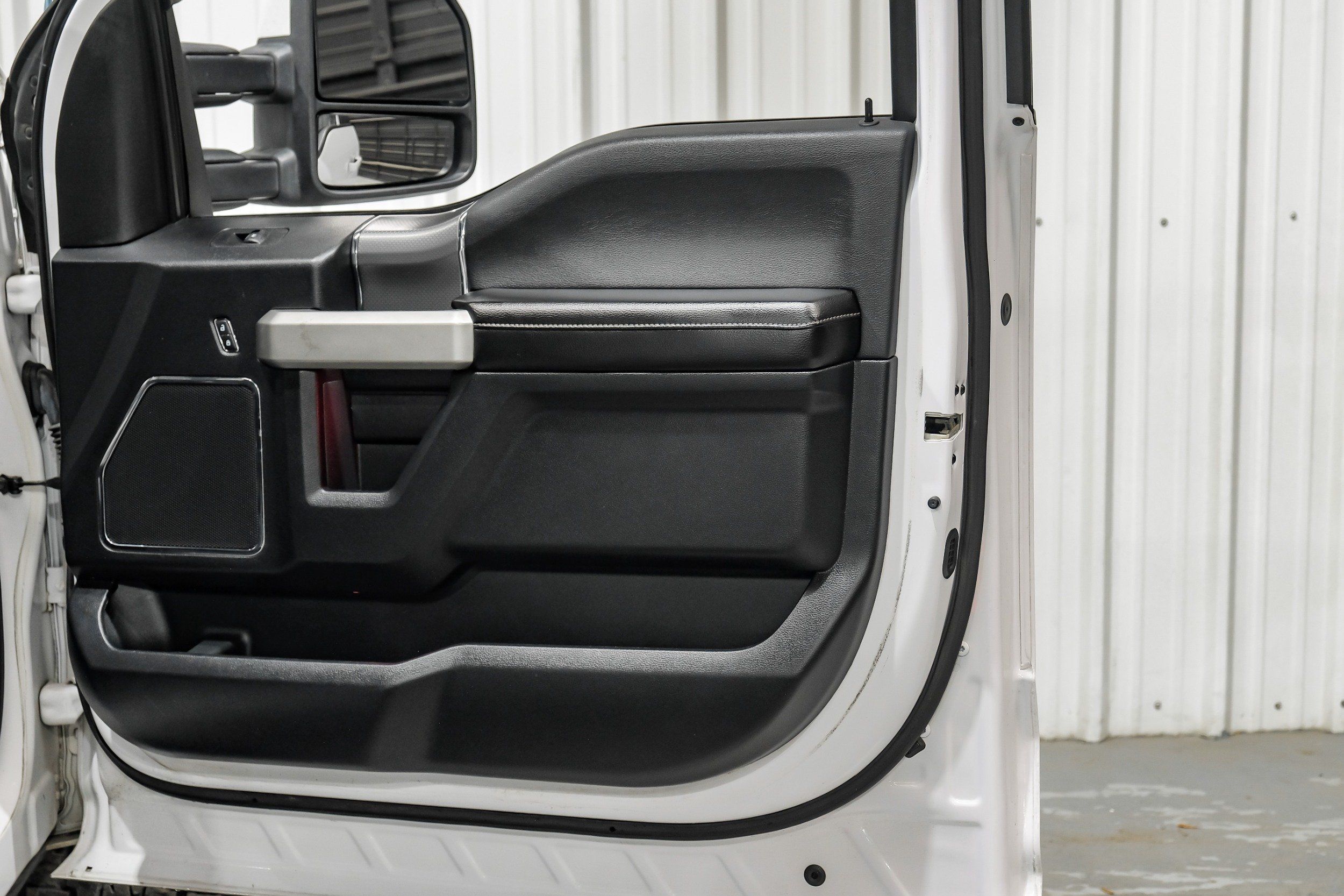 Photo 59 of 2015 Ford F-150 Lariat for sale in Katy, TX
