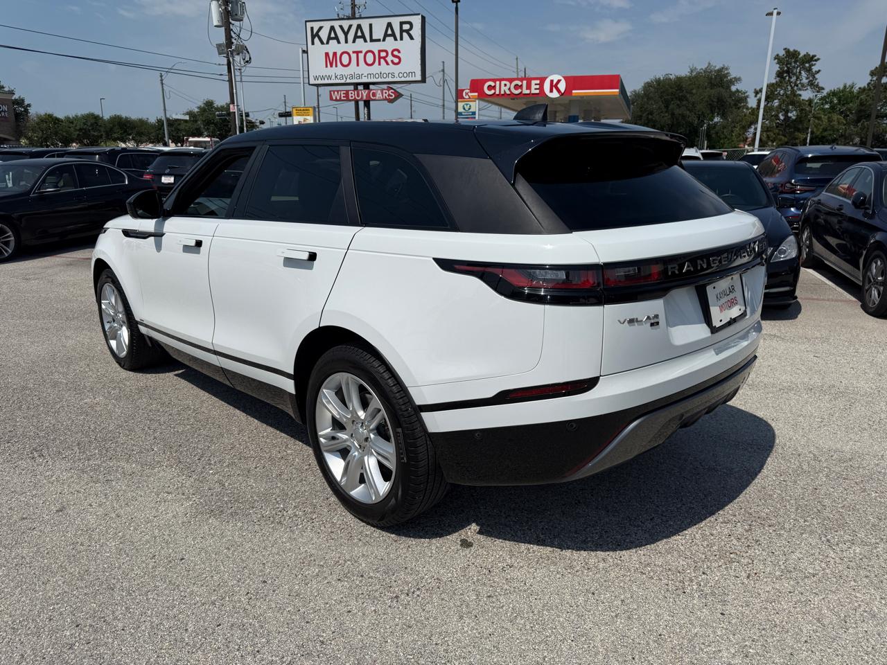 Photo 8 of 2021 Land Rover Range Rover Velar R-dynamic for sale in Houston, TX