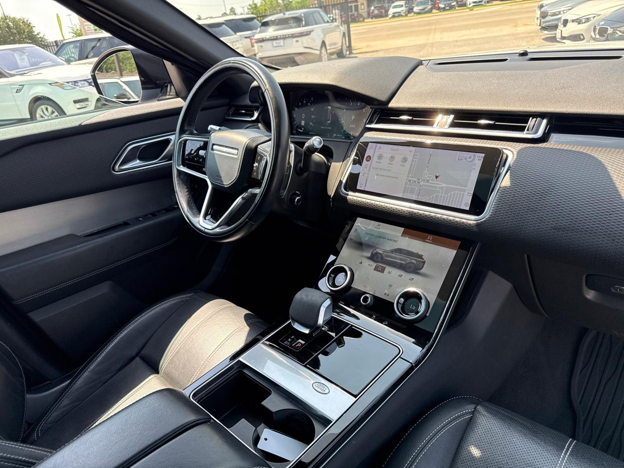 Photo 26 of 2021 Land Rover Range Rover Velar R-dynamic for sale in Houston, TX