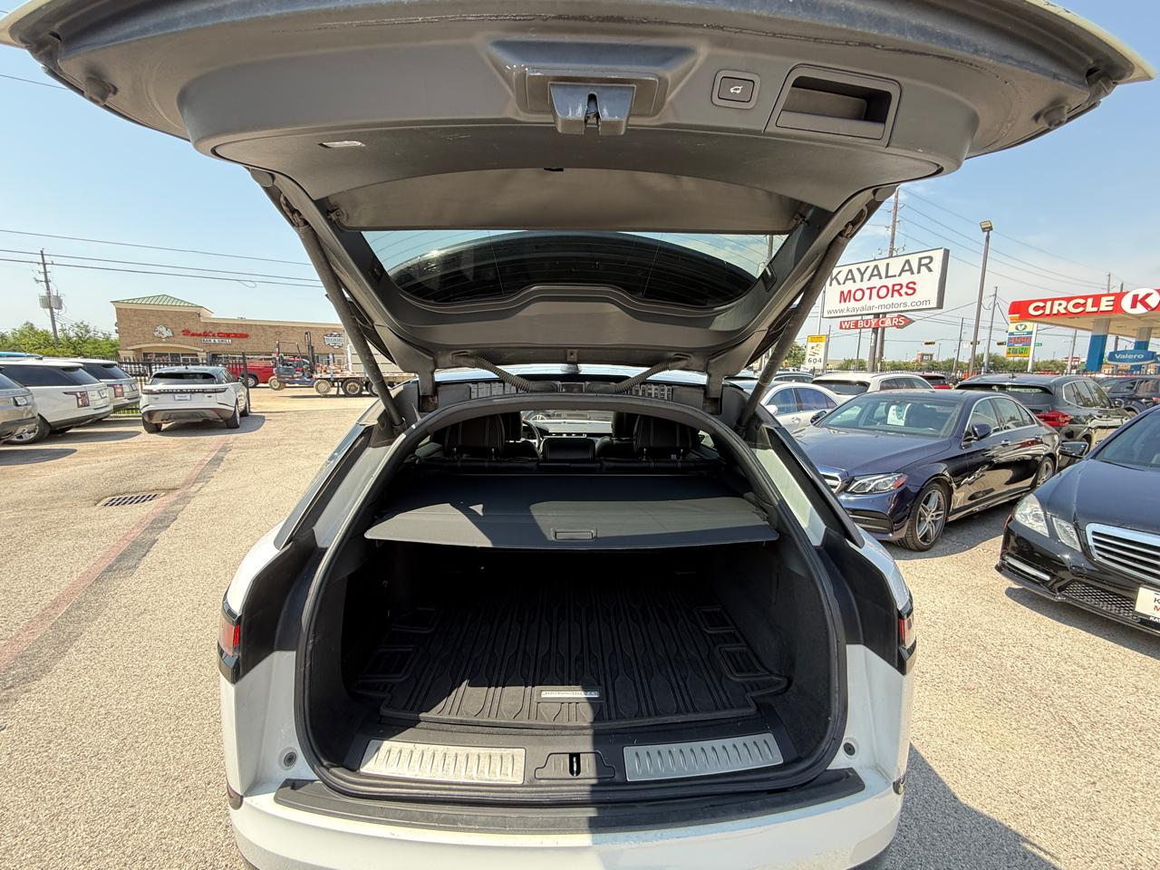 Photo 33 of 2021 Land Rover Range Rover Velar R-dynamic for sale in Houston, TX