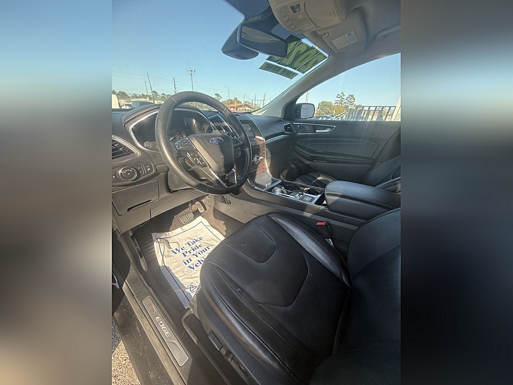 Photo 7 of 2020 Ford Edge Titanium for sale in Cypress, TX