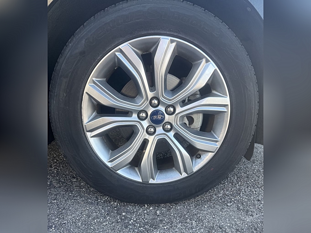 Photo 12 of 2020 Ford Edge Titanium for sale in Cypress, TX