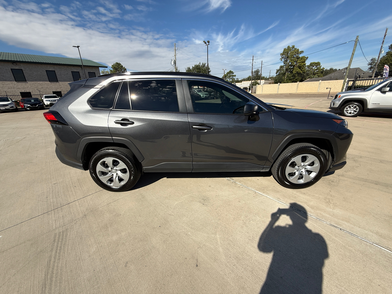 Photo 7 of 2021 Toyota Rav4 Axaa52l for sale in Houston, TX