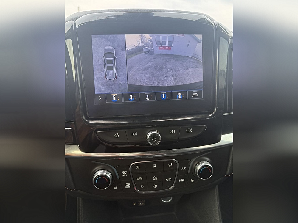 Photo 7 of 2021 Chevrolet Traverse LT for sale in Cypress, TX
