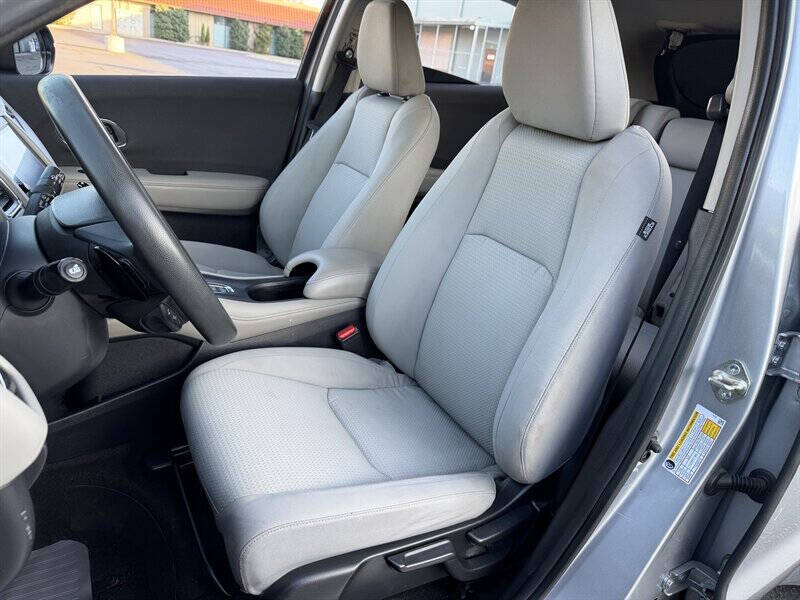 Photo 11 of 2019 Honda Hr-V EX for sale in Cypress, TX