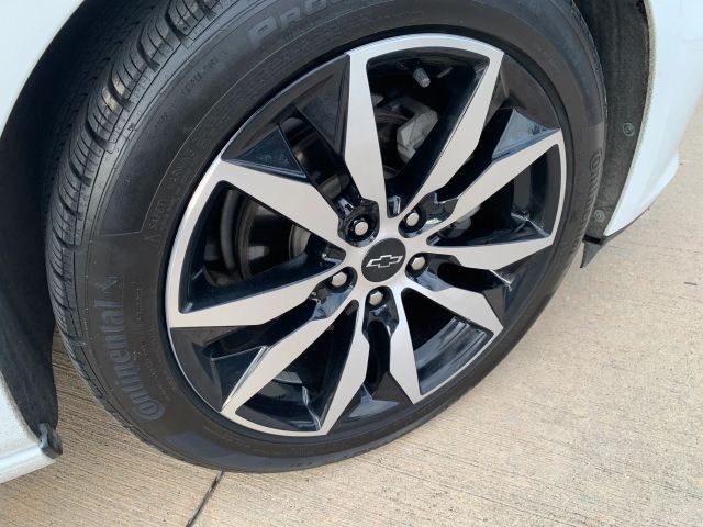 Photo 10 of 2023 Chevrolet Malibu Notchback for sale in Cypress, TX