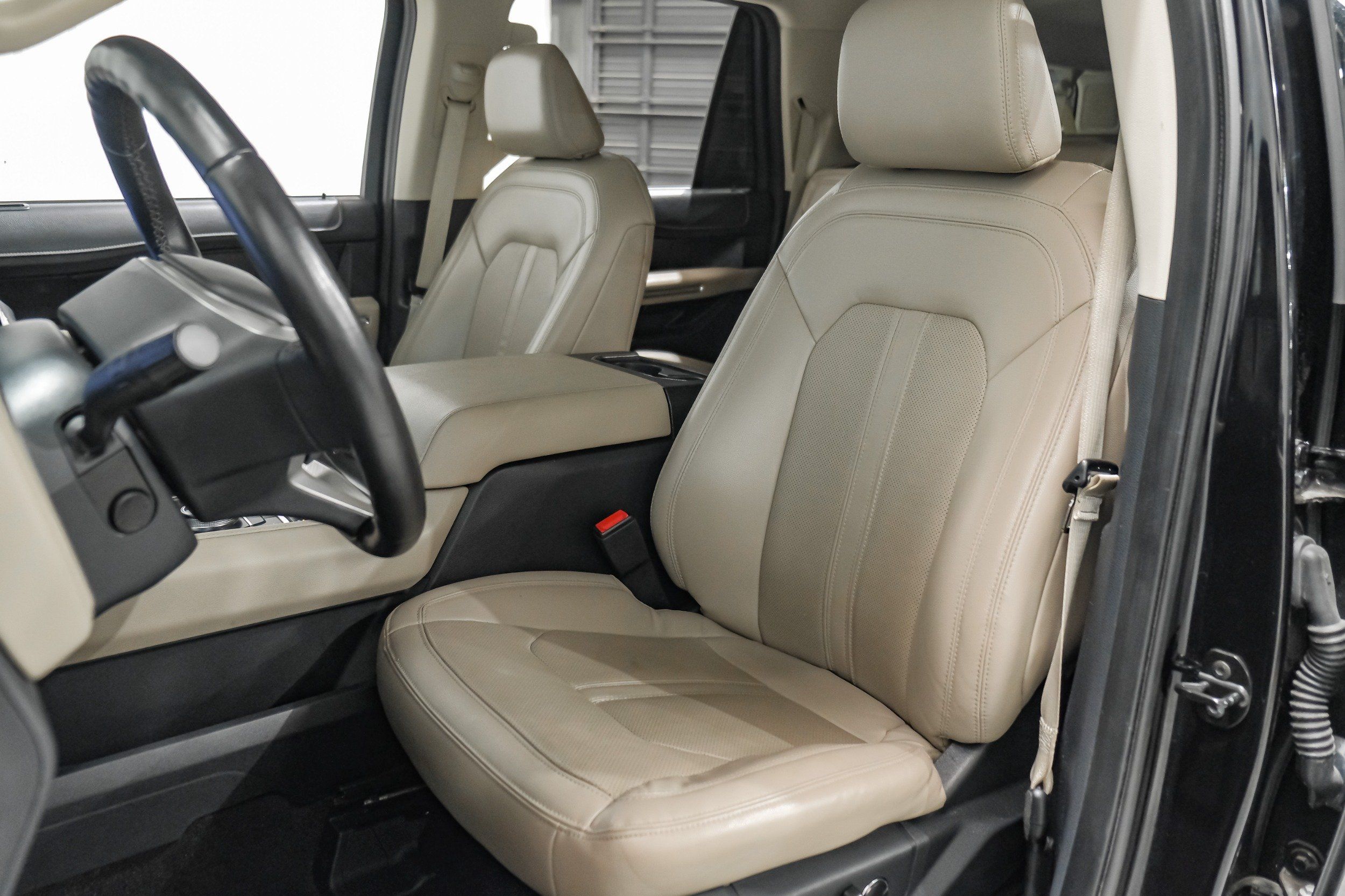 Photo 59 of 2022 Ford Expedition Max Limited for sale in Katy, TX