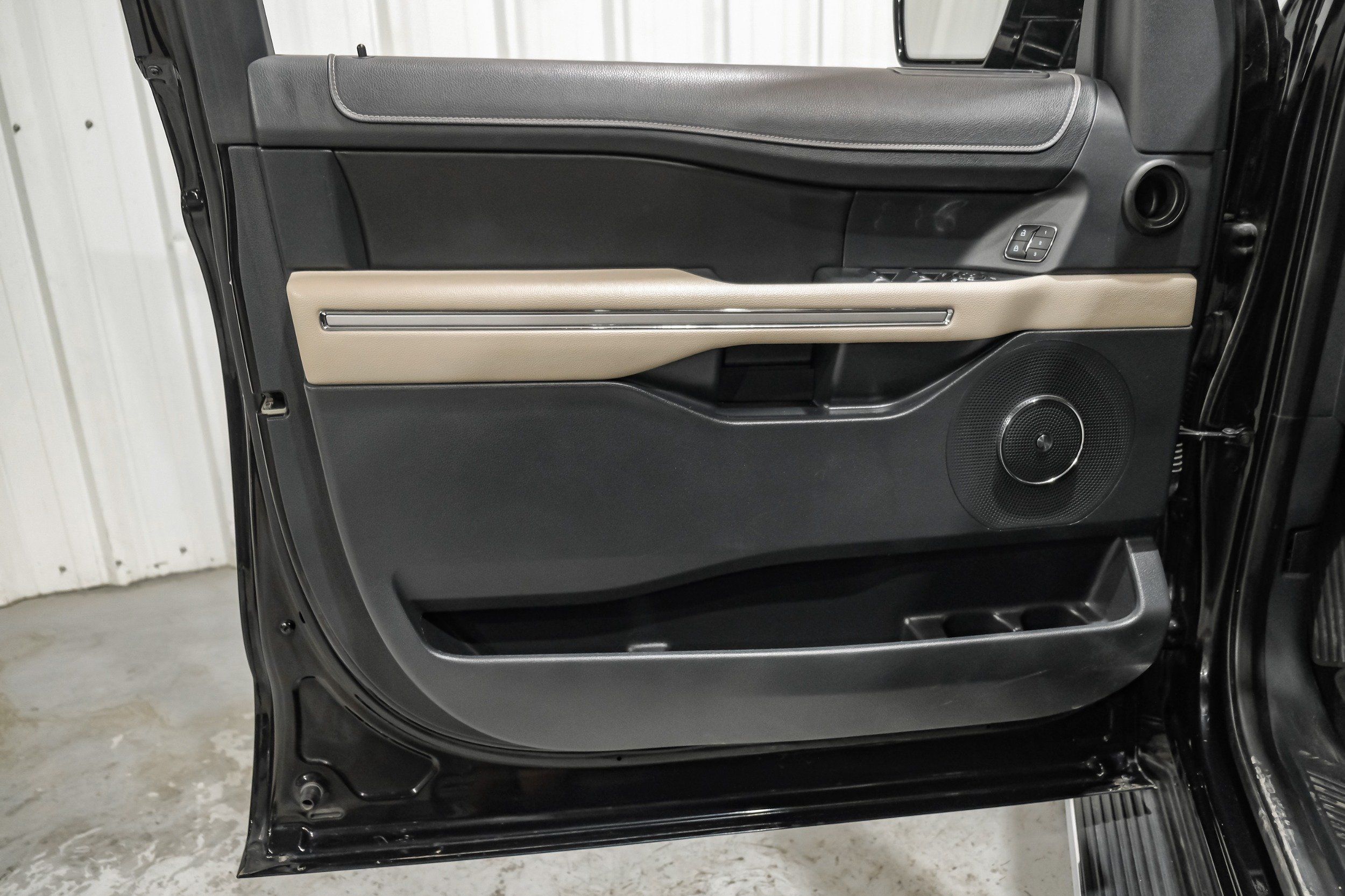 Photo 87 of 2022 Ford Expedition Max Limited for sale in Katy, TX