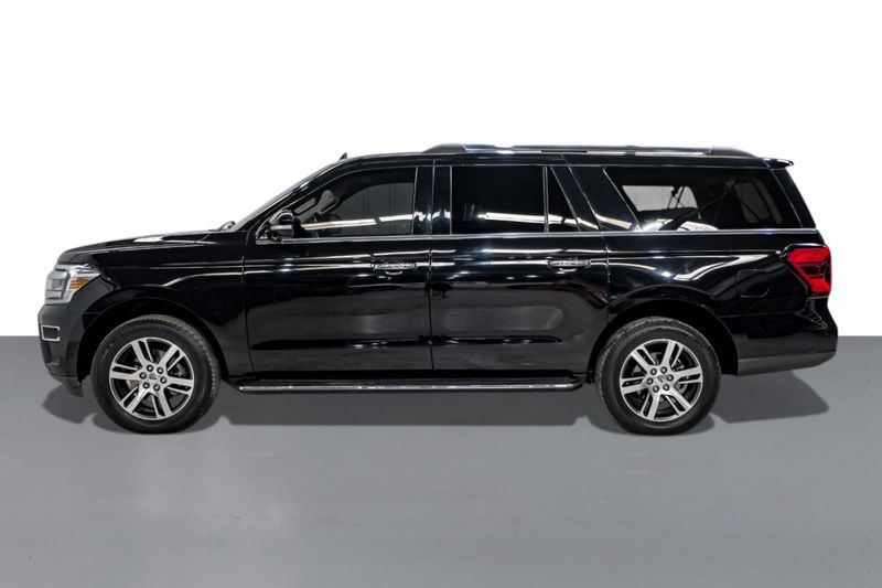 Photo 18 of 2022 Ford Expedition Max Limited for sale in Katy, TX