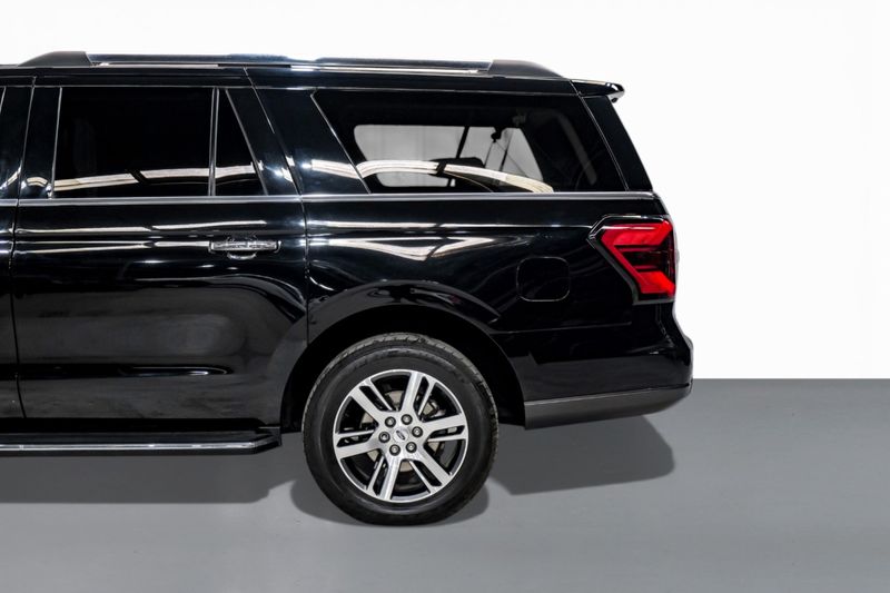 Photo 22 of 2022 Ford Expedition Max Limited for sale in Katy, TX