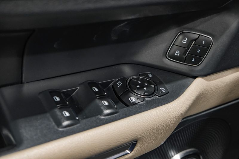 Photo 90 of 2022 Ford Expedition Max Limited for sale in Katy, TX