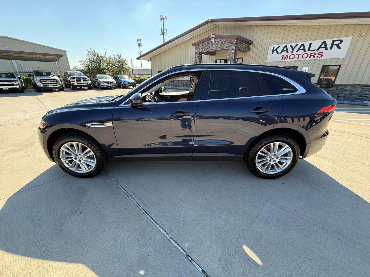 Photo 6 of 2017 Jaguar F-Pace Prestige for sale in Houston, TX