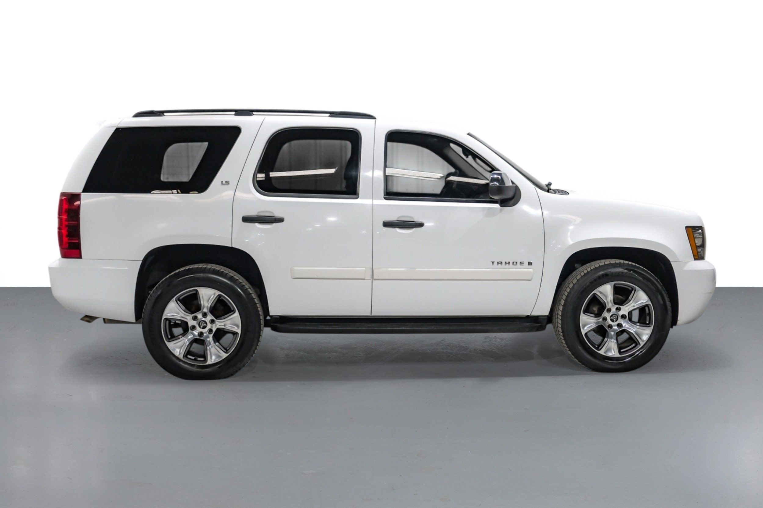 Photo 9 of 2009 Chevrolet Tahoe 1 for sale in Katy, TX