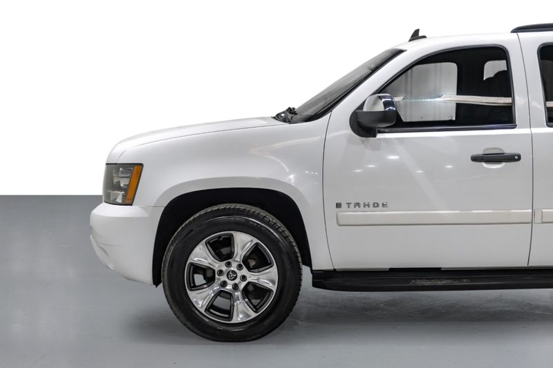 Photo 20 of 2009 Chevrolet Tahoe 1 for sale in Katy, TX